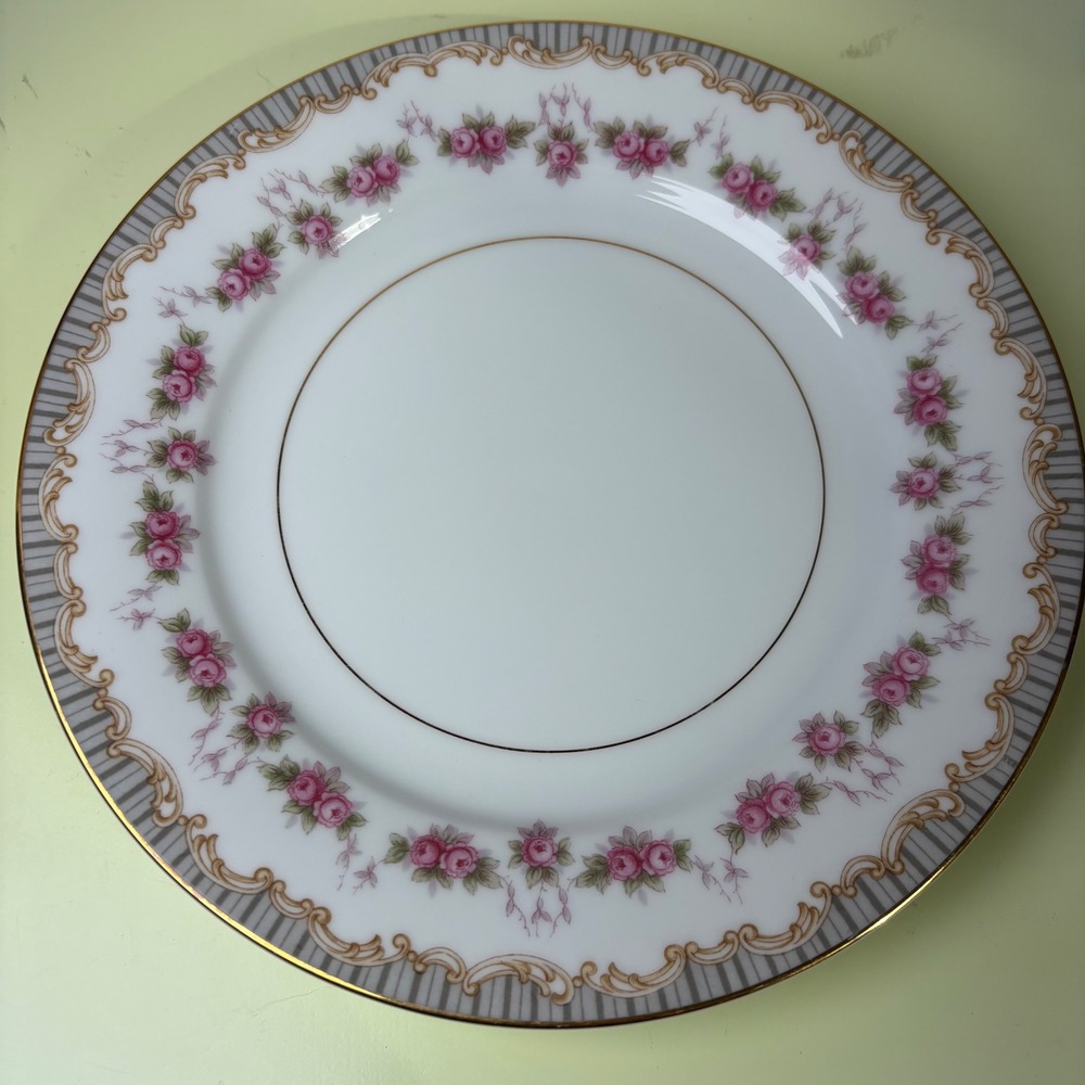 Vintage Noritake China 7.5" White Gold Rim Salad Plate Ridgewood Floral 5201